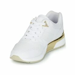 Le moins cher ⌛ Guess MOTIV Baskets mode Couleur Blanc ⌛ 10 Le moins cher ⌛ Guess MOTIV Baskets mode Couleur Blanc ⌛ -Guess Soldes Boutique 17528657 500 C