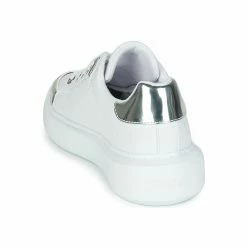 Vente flash 👏 Guess BRANDYN Baskets mode Couleur Blanc 👍 12 Vente flash 👏 Guess BRANDYN Baskets mode Couleur Blanc 👍 -Guess Soldes Boutique 17528662 500 E