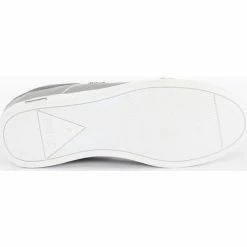 Le moins cher 🔔 Guess casual Baskets mode Couleur Gris 😉 13 Le moins cher 🔔 Guess casual Baskets mode Couleur Gris 😉 -Guess Soldes Boutique 18225450 500 F