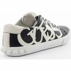 Meilleure affaire 🤩 Guess printed logo Baskets mode Couleur Noir 🛒 -Guess Soldes Boutique 18228685 500 D