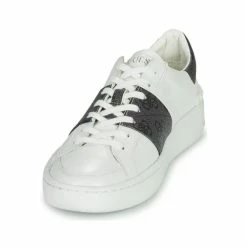 Meilleure affaire 😍 Guess VERONA Baskets mode Couleur Blanc ⌛ 10 Meilleure affaire 😍 Guess VERONA Baskets mode Couleur Blanc ⌛ -Guess Soldes Boutique 18592818 500 C