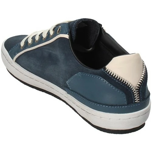 Promo 🌟 Guess FMLOW4 SUE12 Baskets mode Couleur Bleu ✔️ 7 Promo 🌟 Guess FMLOW4 SUE12 Baskets mode Couleur Bleu ✔️ – Image 5