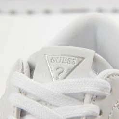 Vente flash ❤️ Guess Classic logo triangle Baskets mode Couleur Blanc 🛒 -Guess Soldes Boutique 20945560 500 E