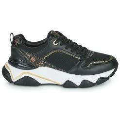 Les meilleures critiques de 🛒 Guess MAGS Baskets mode Couleur Noir ⌛ 9 Les meilleures critiques de 🛒 Guess MAGS Baskets mode Couleur Noir ⌛ -Guess Soldes Boutique 21160511 500 B