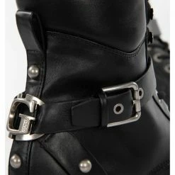 Coupon 👏 Guess Classic street Bottines / 🥾 Boots Couleur Noir ❤️ -Guess Soldes Boutique 21186058 500 D