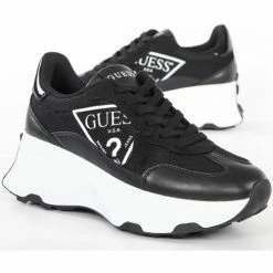 Promo ✔️ Guess Calebb logo triangle Baskets mode Couleur Noir ✨ 10 Promo ✔️ Guess Calebb logo triangle Baskets mode Couleur Noir ✨ -Guess Soldes Boutique 21605259 500 C