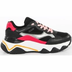 Budget 👍 Guess Runner sunshine Baskets mode Couleur Noir 😍