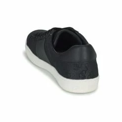 Sortie 🔥 Guess NOLA Baskets mode Couleur Noir / Blanc 💯 -Guess Soldes Boutique 22418830 500 E