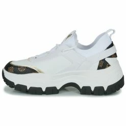 Offres 🌟 Guess BRAYDIN Baskets mode Couleur Blanc 💯 -Guess Soldes Boutique 22418841 500 D