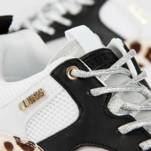 Promo 😀 Guess Running selvie Baskets mode Couleur Blanc 🌟 4 Promo 😀 Guess Running selvie Baskets mode Couleur Blanc 🌟 – Image 2