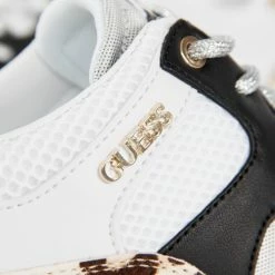 Promo 😀 Guess Running selvie Baskets mode Couleur Blanc 🌟 12 Promo 😀 Guess Running selvie Baskets mode Couleur Blanc 🌟 -Guess Soldes Boutique 22424935 500 E