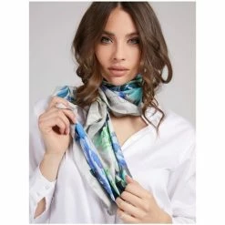 Meilleure vente 👍 Guess femme foulard soie imprimé floral gris Accessoires textile Couleur Gris ❤️ 7 Meilleure vente 👍 Guess femme foulard soie imprimé floral gris Accessoires textile Couleur Gris ❤️ -Guess Soldes Boutique 22527264 500 C