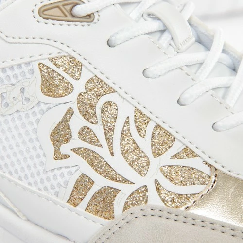 Bon marché ⭐ Guess Chunky gold floral Baskets mode Couleur Blanc 💯 7 Bon marché ⭐ Guess Chunky gold floral Baskets mode Couleur Blanc 💯 – Image 5