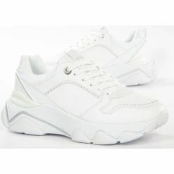 Coupon 👏 Guess Chunky 👟 sneaker Baskets mode Couleur Blanc ✔️ 10 Coupon 👏 Guess Chunky 👟 sneaker Baskets mode Couleur Blanc ✔️ -Guess Soldes Boutique 22642069 500 C