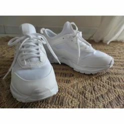 Tout neuf 🤩 Baskets Guess Baskets mode Couleur Blanc ⭐ -Guess Soldes Boutique 23599346 500 B