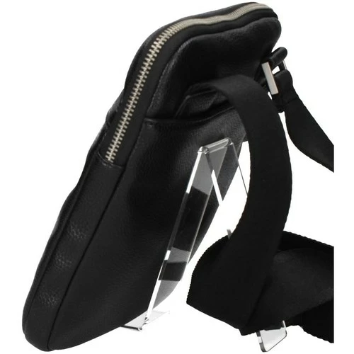 Meilleur prix 😍 Guess HMRIVI P2426 Besaces / Sacs bandoulière Couleur Noir 🌟 5 Meilleur prix 😍 Guess HMRIVI P2426 Besaces / Sacs bandoulière Couleur Noir 🌟 – Image 3