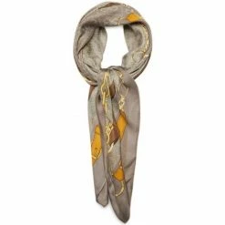 Meilleur prix 👏 Guess Foulard femme Ref 58480 LTE 130*130 cm Accessoires textile Couleur Marron 🥰